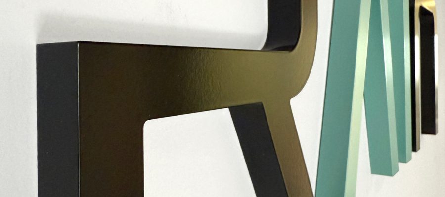 PULSETRAIN - Acrylglasbuchstaben Innenraum