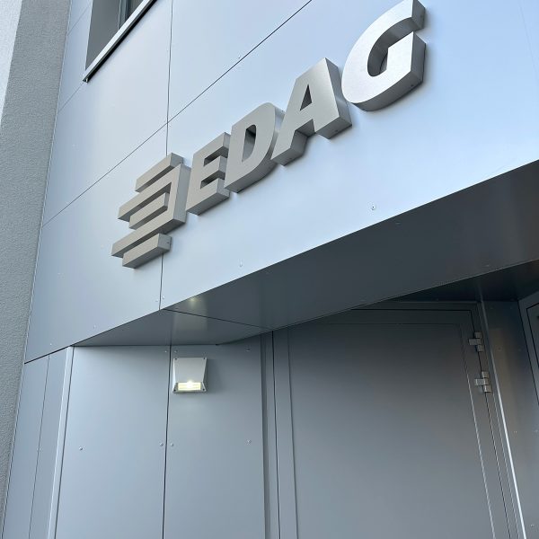 EDAG - Werbeanlage
