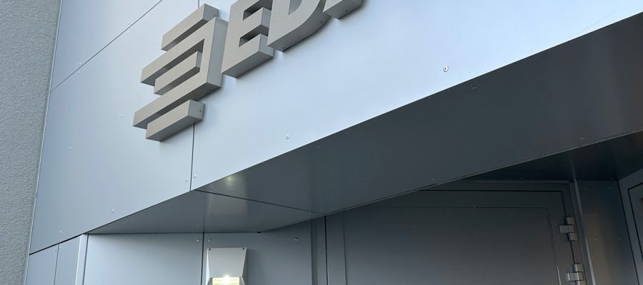 EDAG - Werbeanlage