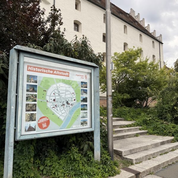 IFG Ingolstadt - Stadtplanvitrinen